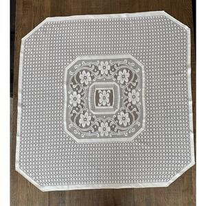 Vintage Ivory Lace Tablecloth/Table Decor 40"x40" EUC